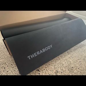 Therabody yoga mat
